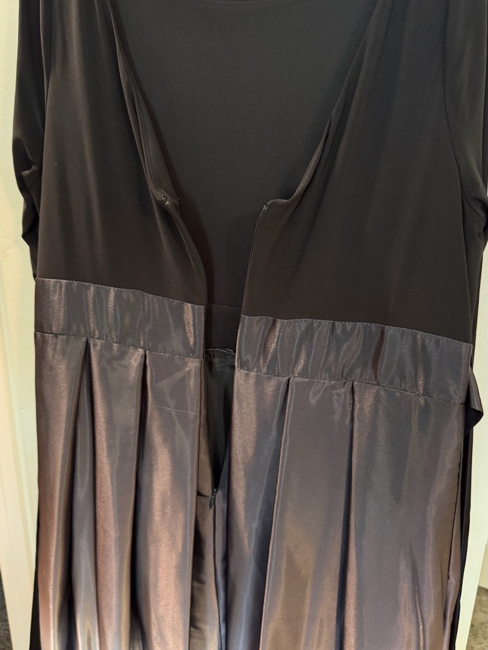 Dillard’s Ignite Evenings Ombre Satin 3/4 Sleeve Tie Waist Evening Gown Formal - Picture 10 of 12